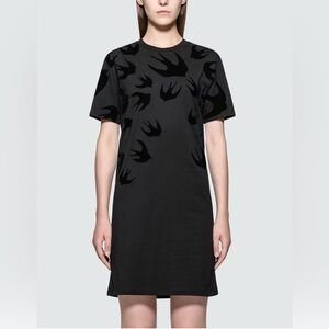 Alexander McQueen McQ Swallow Print T-shirt Dress In Black/XS